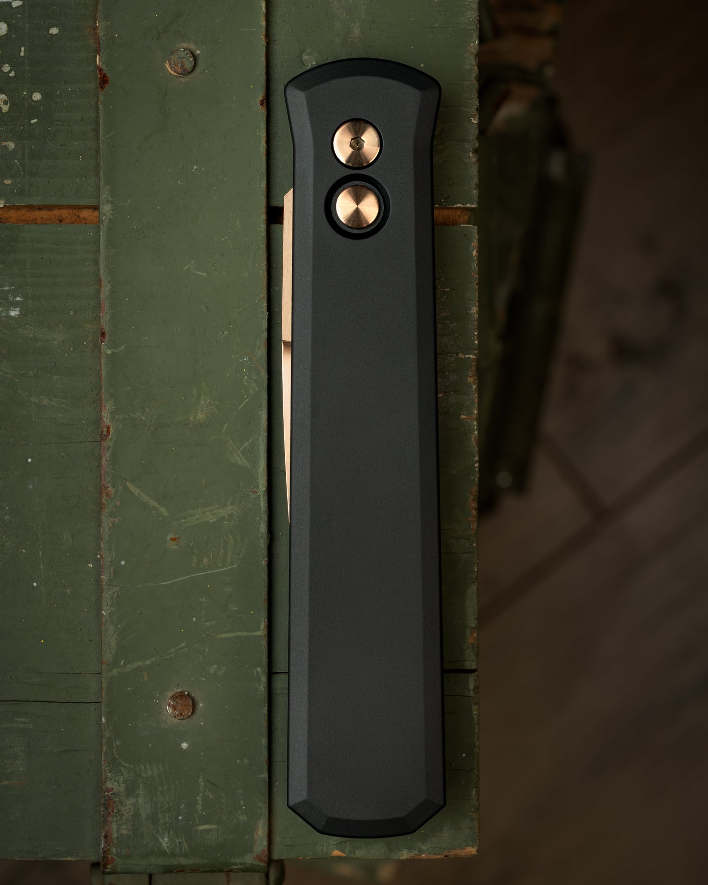 ProTech 921-RG Godfather Rose Gold Autommatic 4in 154cm Spear point blade