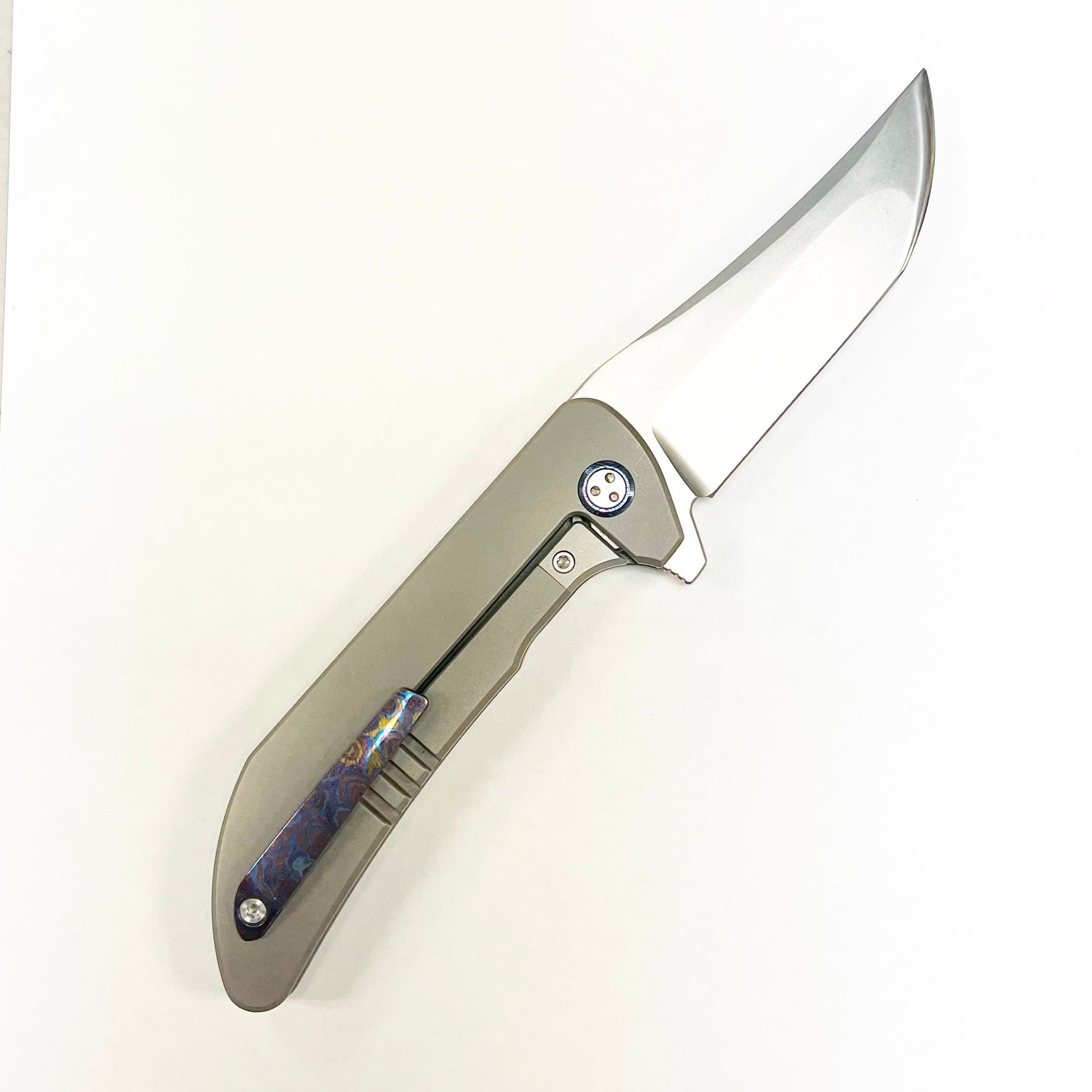 North Mountain Blade NorthMountain-OnePieceTi front view folding knife