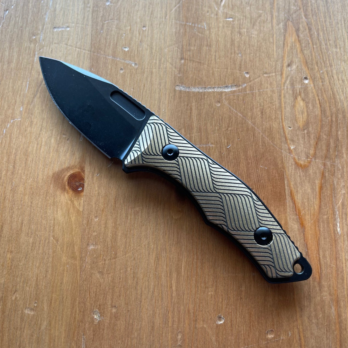 Griffin Scout 2.5 Fixed Blade 2.5in Magnacut Steel Brass Handles Kydex Sheath Included