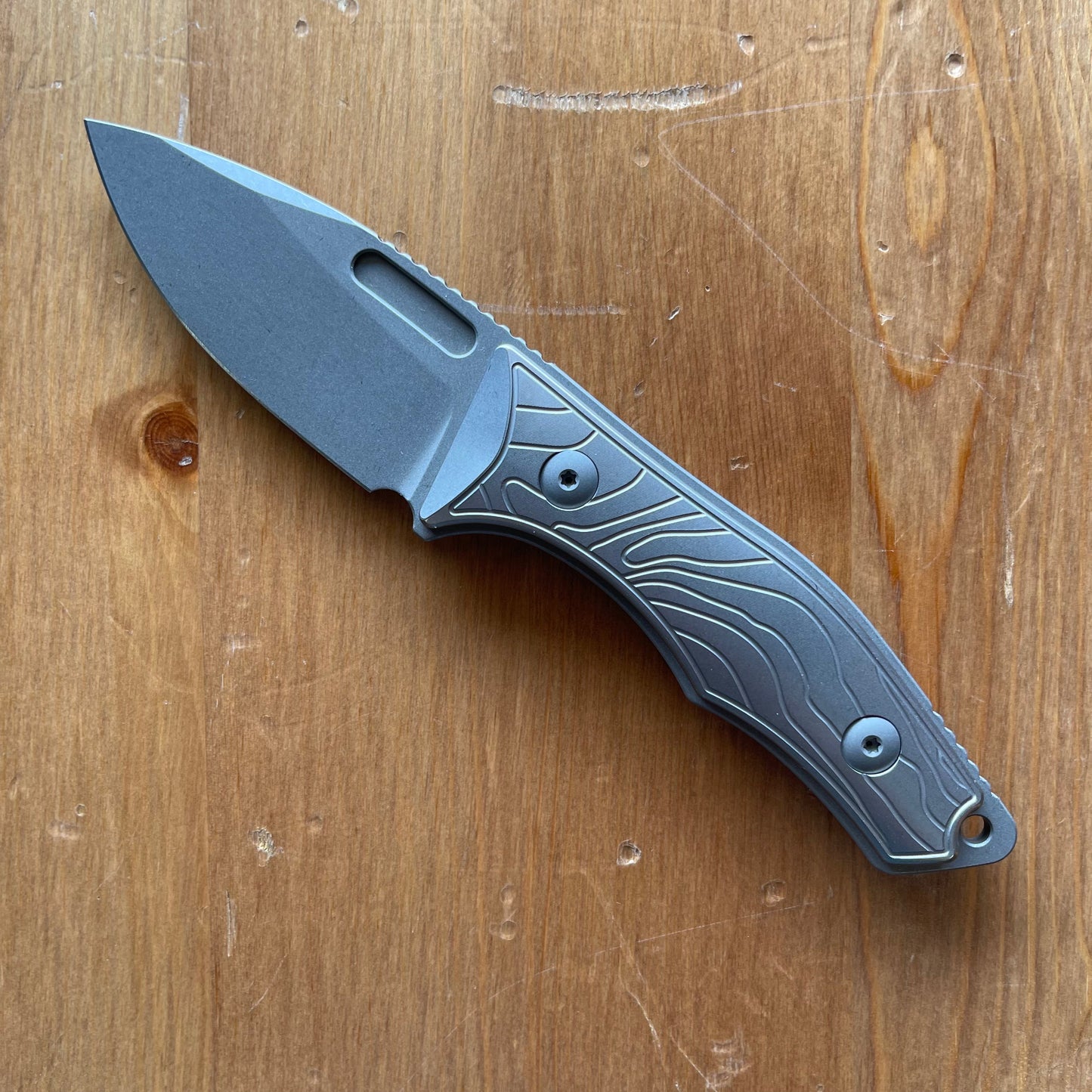 Griffin Scout 2.5 Fixed Blade 2.5in Magnacut Steel Topo Titanium Handles Kydex Sheath Included