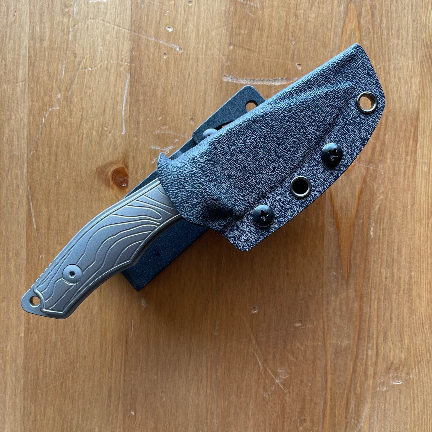 Griffin Scout 2.5 Fixed Blade 2.5in Magnacut Steel Topo Titanium Handles Kydex Sheath Included