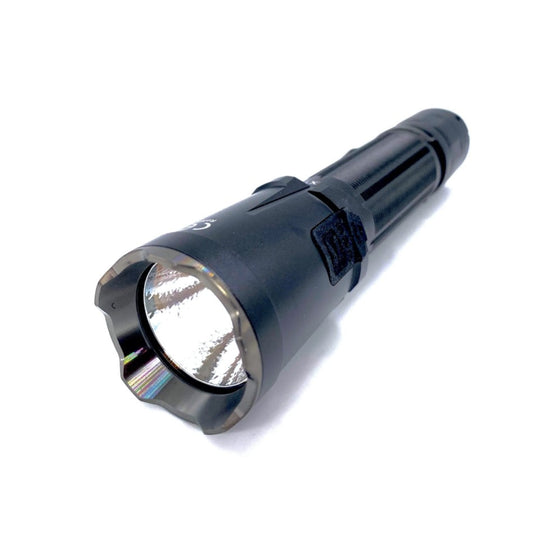 Klarus XT21C Dual-Switch 3200 Lumen Type-C Rechargeable Tactical Flashlight - GoingGear.com  Edit alt text