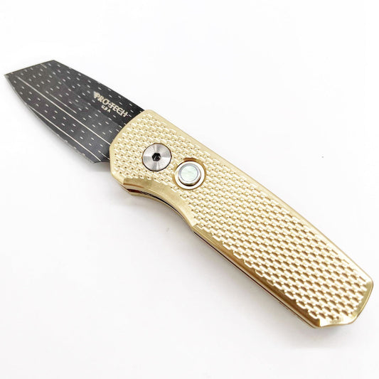 Pro-Tech Knives Runt 5 Blade Show Atlanta 2024 AlBronze Textured handle Chad Nichols Star Fire Damascus Blade Black Lip Pearl Blue Titanium Clip