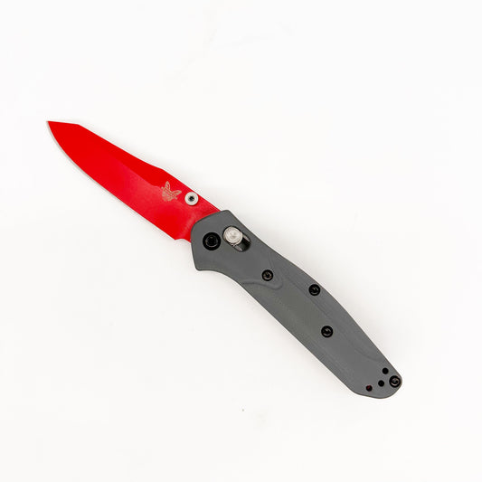 Benchmade 945RD-2401 Mini Osborne SHOT Show 2024 exclusive BEN-945RD-2401 red Cerakote CPM-S90V reverse tanto folding knife, open view