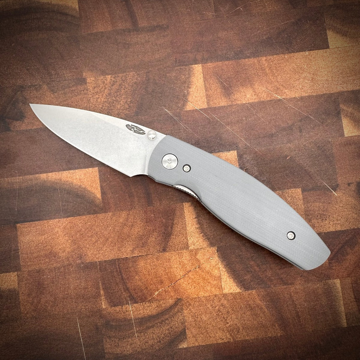 Three Rivers Mfg Neutron 2 Slate Gray G-10 3D Contoured Scales Magnacut Steel