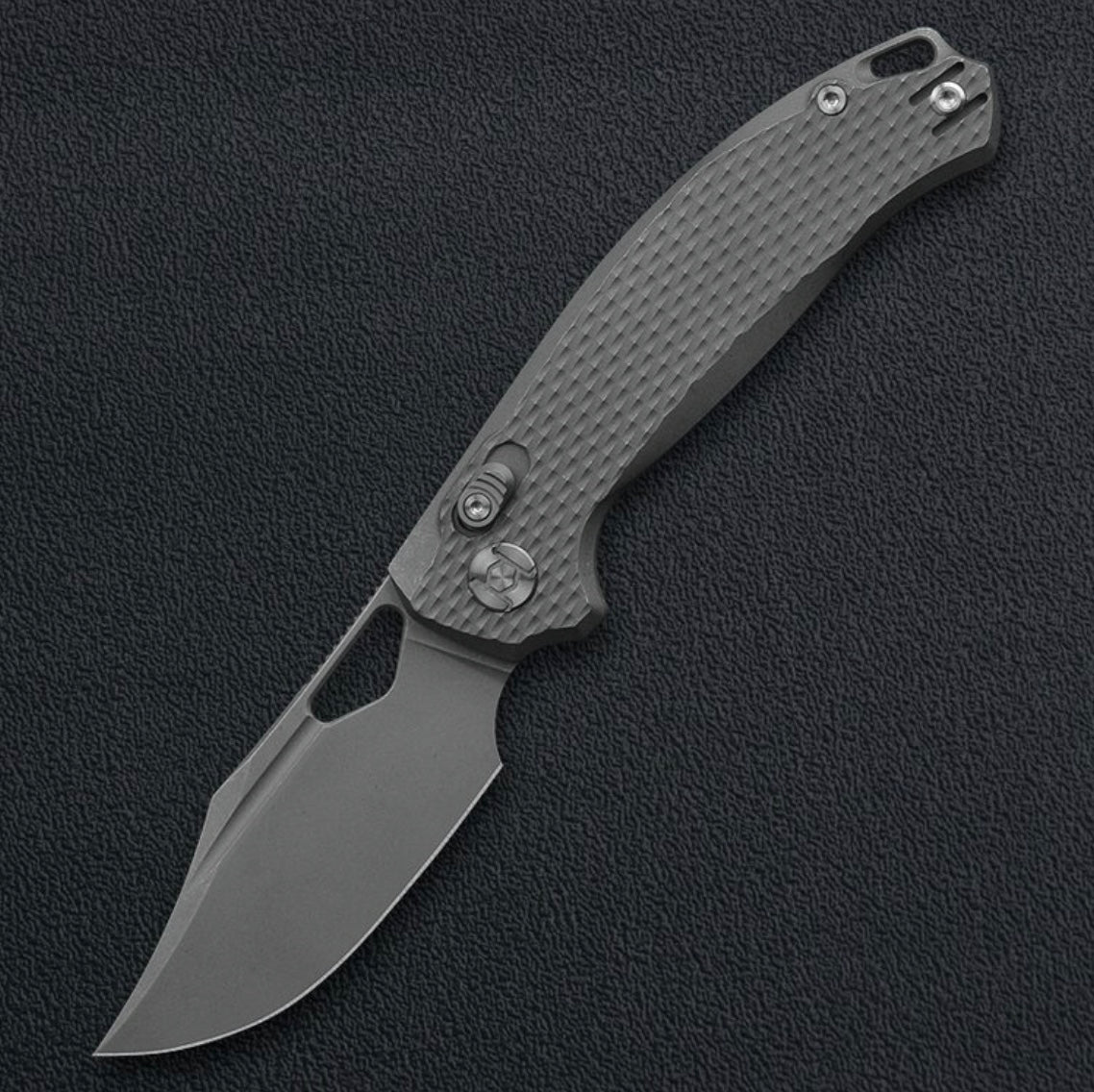 Kunwu Django X707T-1S, 3.19″ Stonewashed ELMAX Blade, Diamond Texture Titanium, Frame Lock