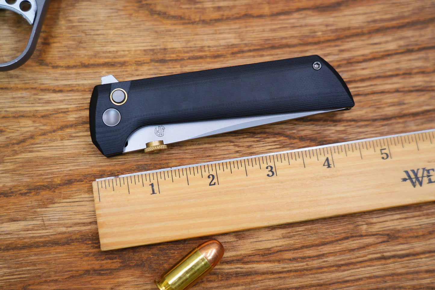 North Mountain Blade 2406BK detail view 9 folding knife