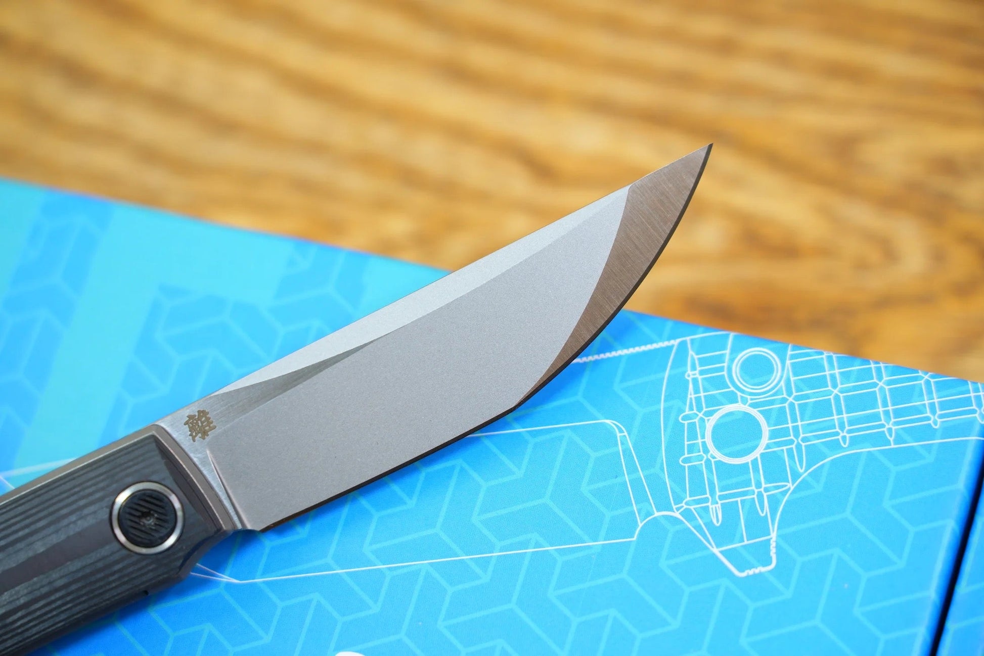 North Mountain Blade HIGO-Satin-CF/TI detail view 6