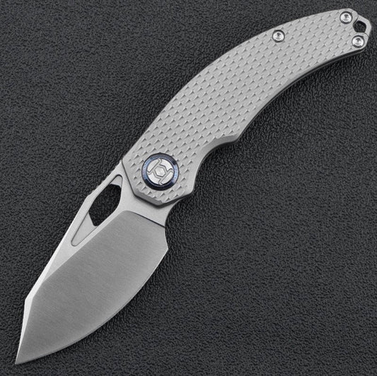 Kunwu Compadre K706C-T2, 2.95″ Satin Vanax Blade, Diamond Textured Titanium, Frame Lock