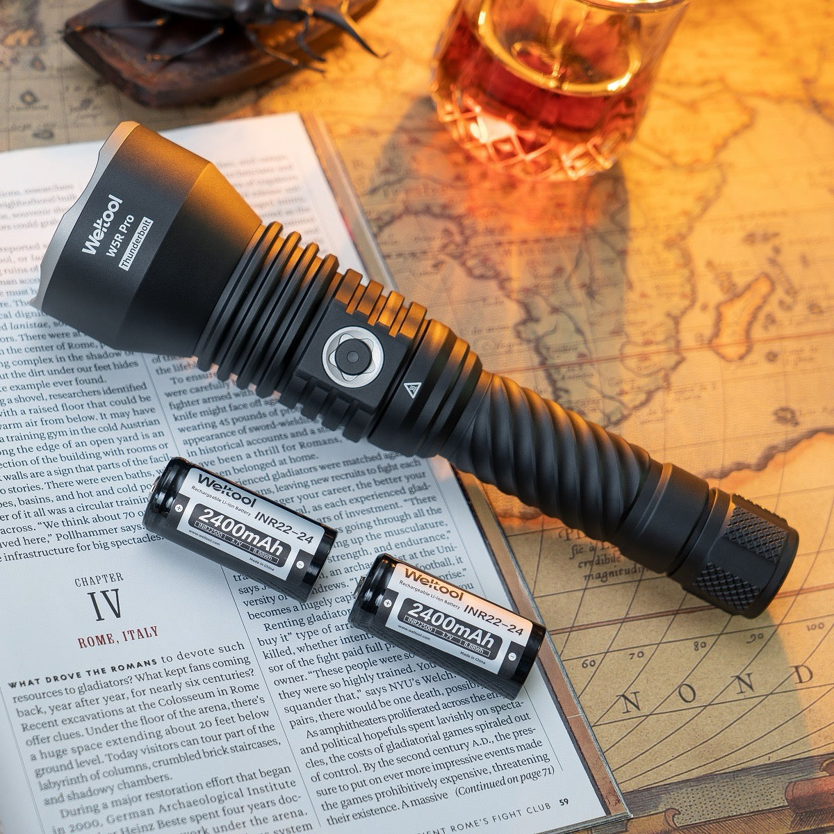 Weltool W5R Pro USB-C rechargeable LEP flashlight charging port