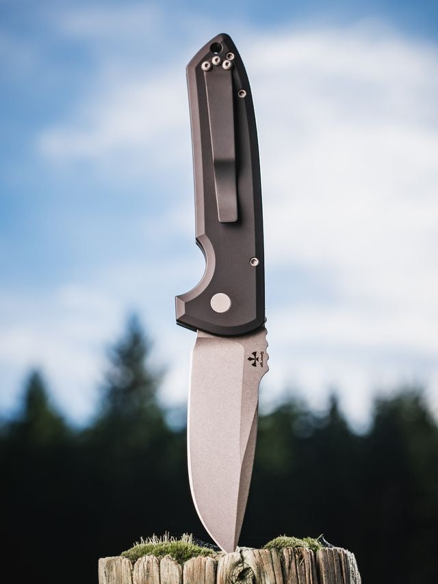 Pro-Tech LG3101 Rockeye Auto Stonewash Magancut Blade Black Aluminum Handles