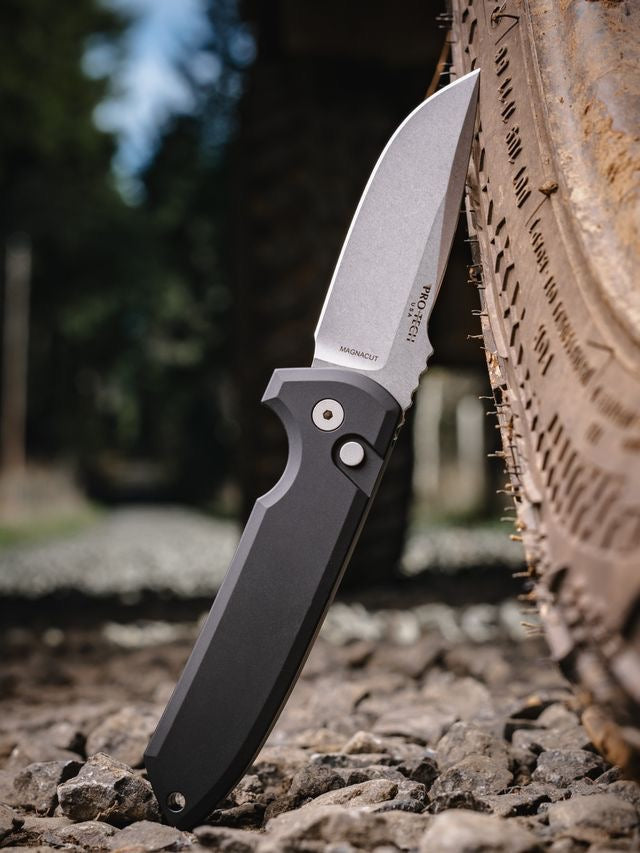 Pro-Tech LG3101 Rockeye Auto Stonewash Magancut Blade Black Aluminum Handles