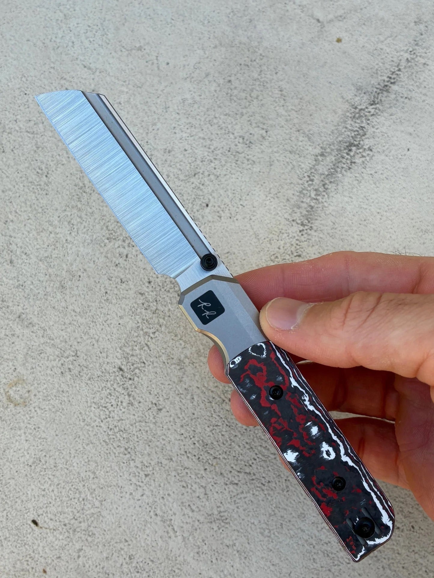 Knife Standards RR Station EXPRESS 'Sith' –  EDC Knife Vanax SuperClean Steel Titanium Handles w/ Snowfire Fat Carbon Inlays