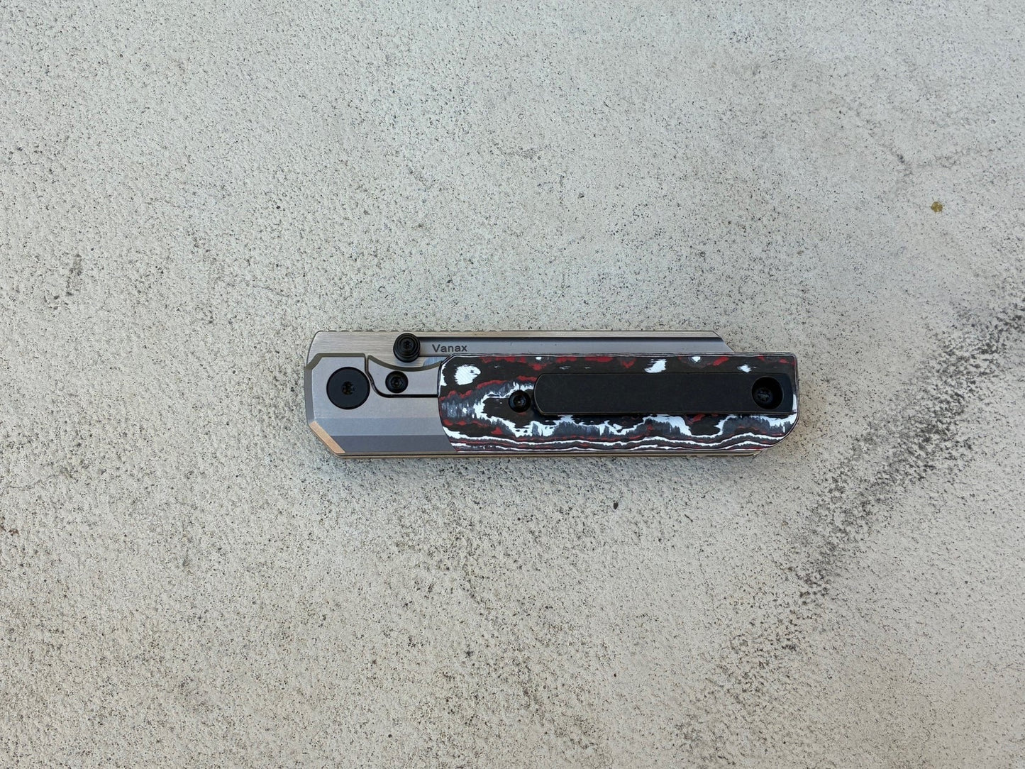 Knife Standards RR Station EXPRESS 'Sith' –  EDC Knife Vanax SuperClean Steel Titanium Handles w/ Snowfire Fat Carbon Inlays