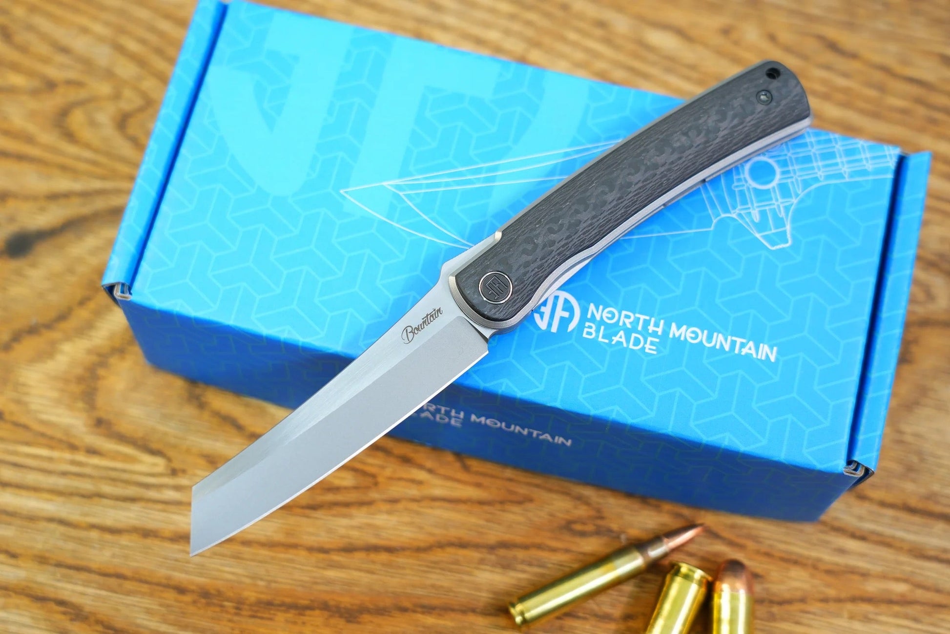 North Mountain Blade Higo-CF detail view 2