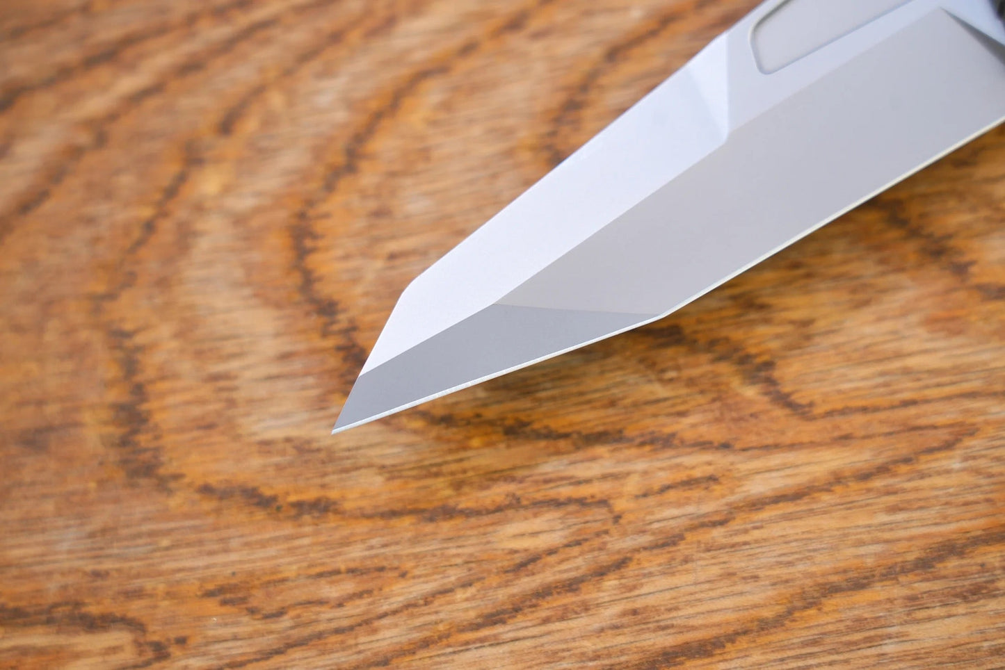 FS EDC Rebelship Hidden Quick-Release Structure