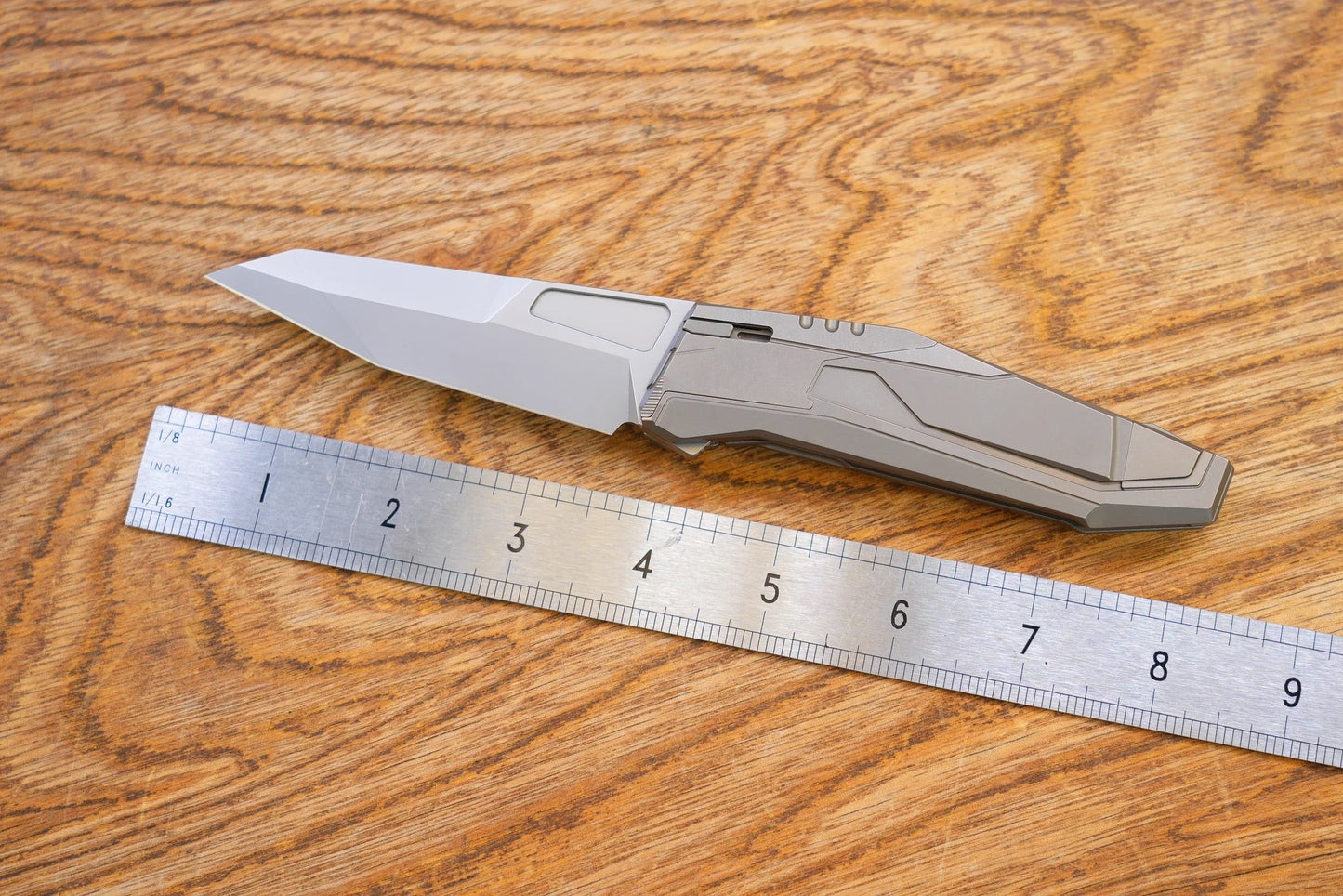 FS EDC Rebelship Hidden Quick-Release Structure