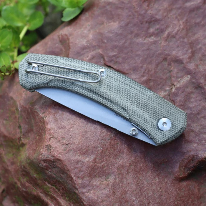 Giant Mouse Ace IONA V2 Folding Knife 3in Stonewashed Magnacut Blade Green Canvas Handles