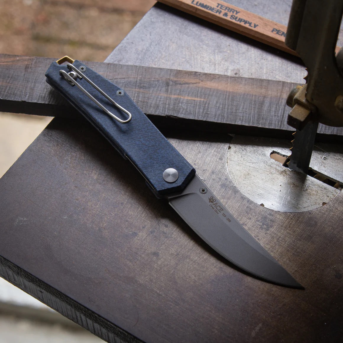 Giant Mouse ACE Clyde 3in 20CV Stonewashed Blade Denim Micarta Handles