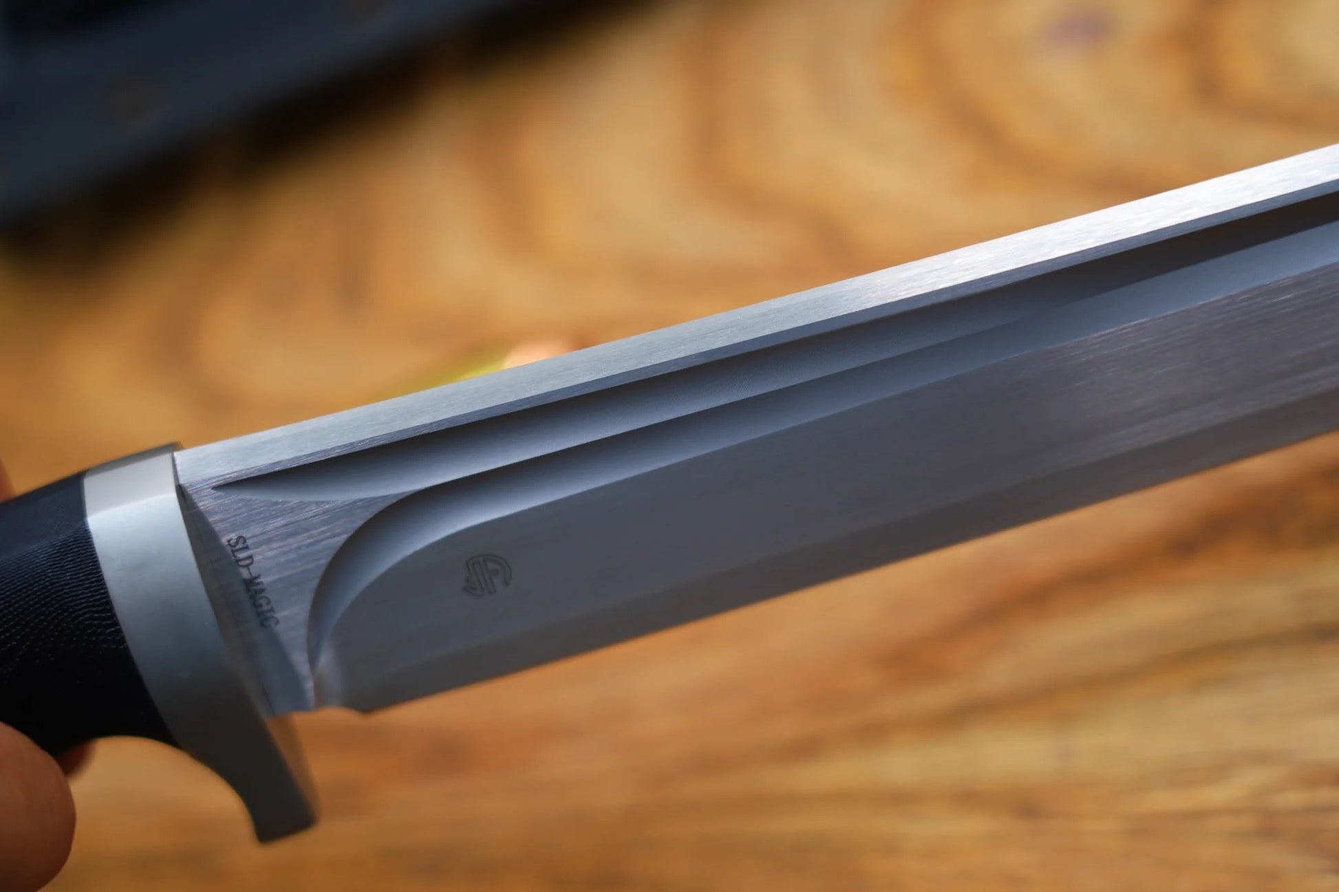 North Mountain Blade LOYALTY-WAKIZASHI detail view 5 fixed blade knife