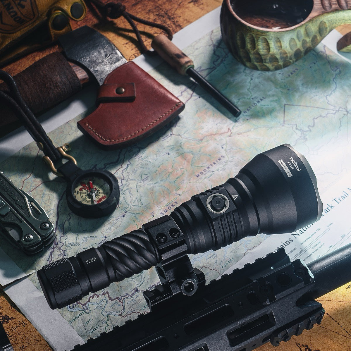 Weltool F11R long-range search flashlight