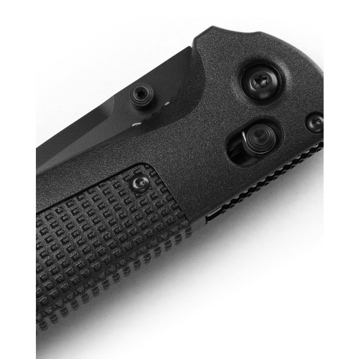 Benchmade Redoubt 430BK-02 AXIS lock detail