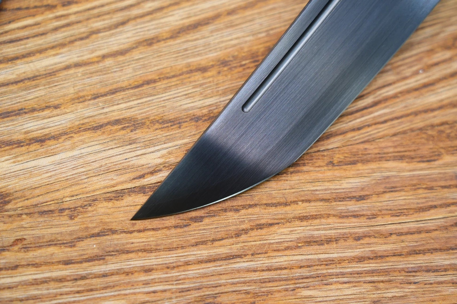 North Mountain Blade NMB-Warrior-DLC fixed blade knife detail view image 5