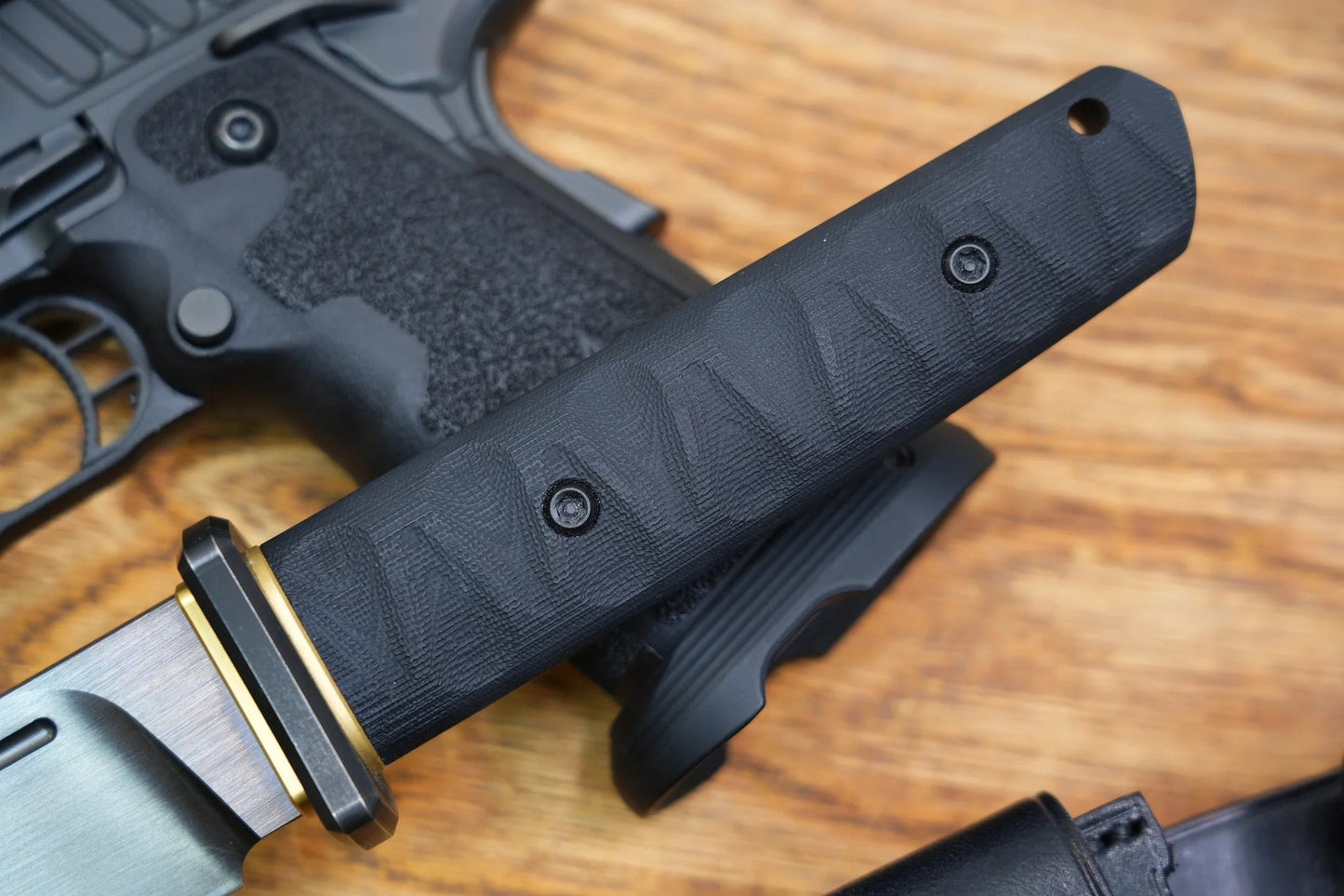 North Mountain Blade NMB-Warrior-DLC fixed blade knife detail view image 6