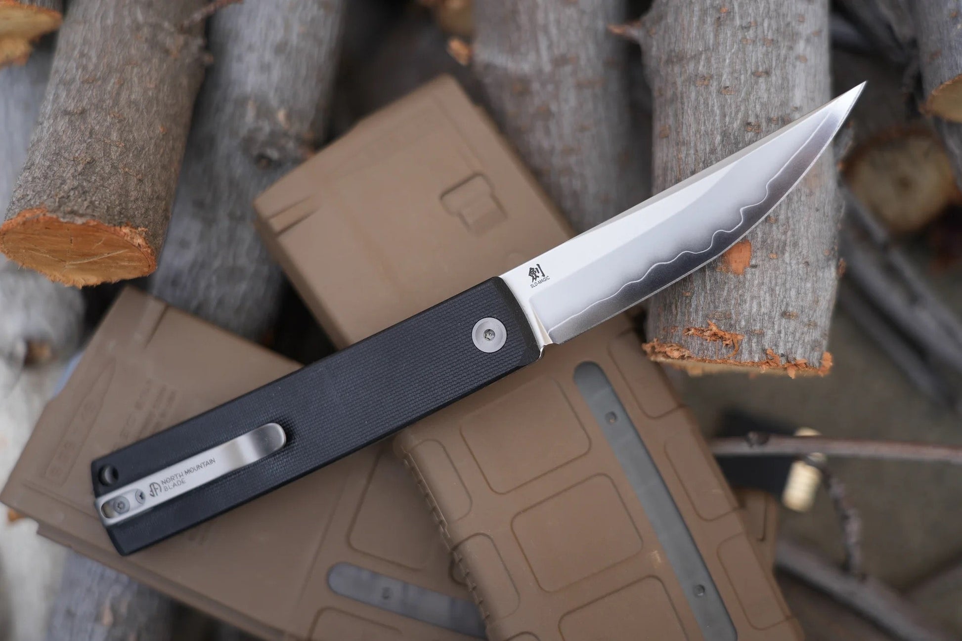 North Mountain Blade Kaiken-BlackG10 detail view 5