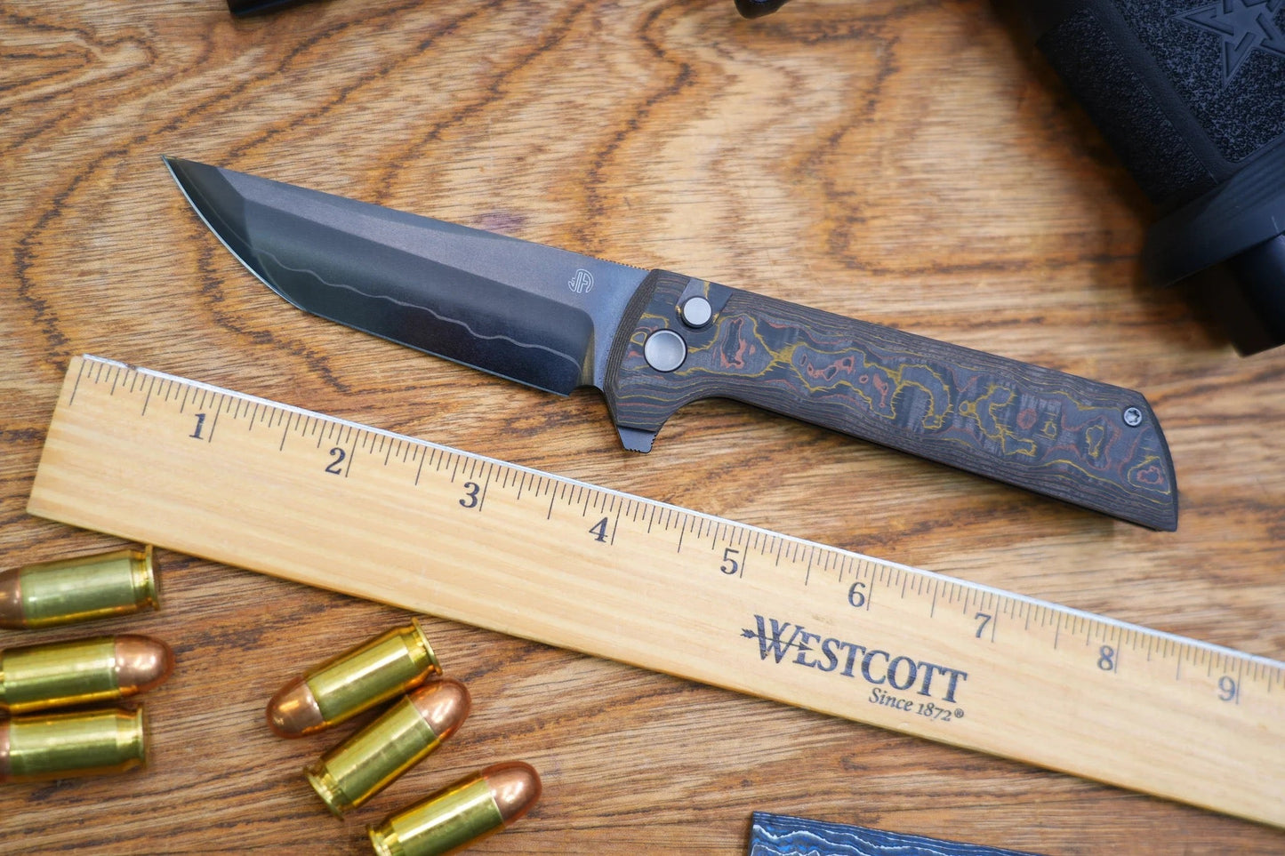 North Mountain Blade 2405-A-DLC detail view 6 folding knife