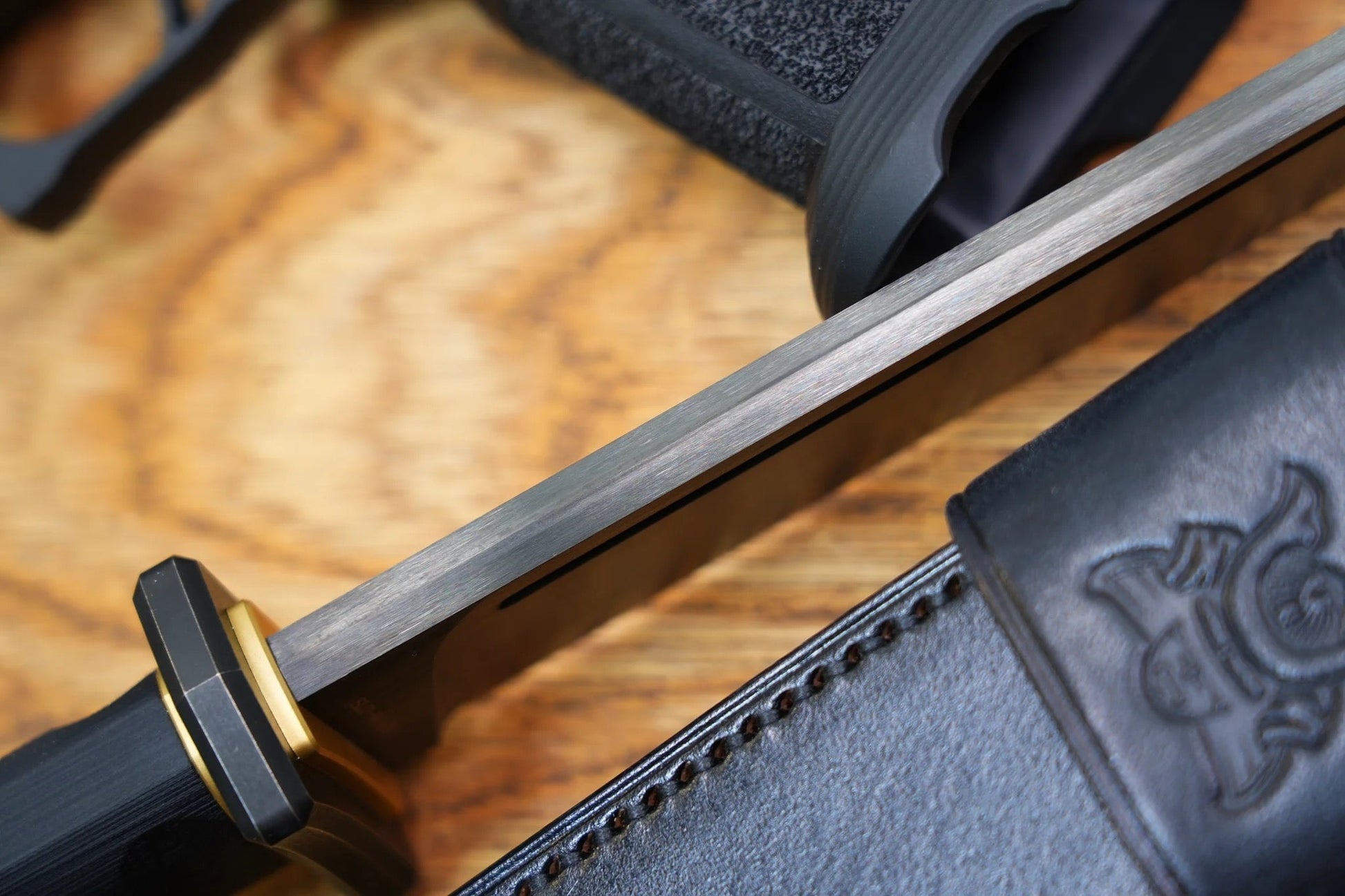 North Mountain Blade NMB-Warrior-DLC fixed blade knife detail view image 9
