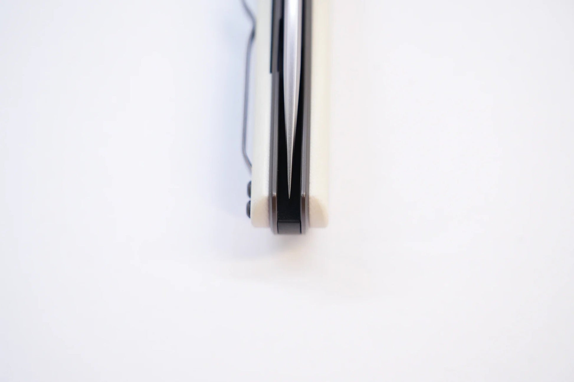 North Mountain Blade Ultra-WhiteG10 detail view 7