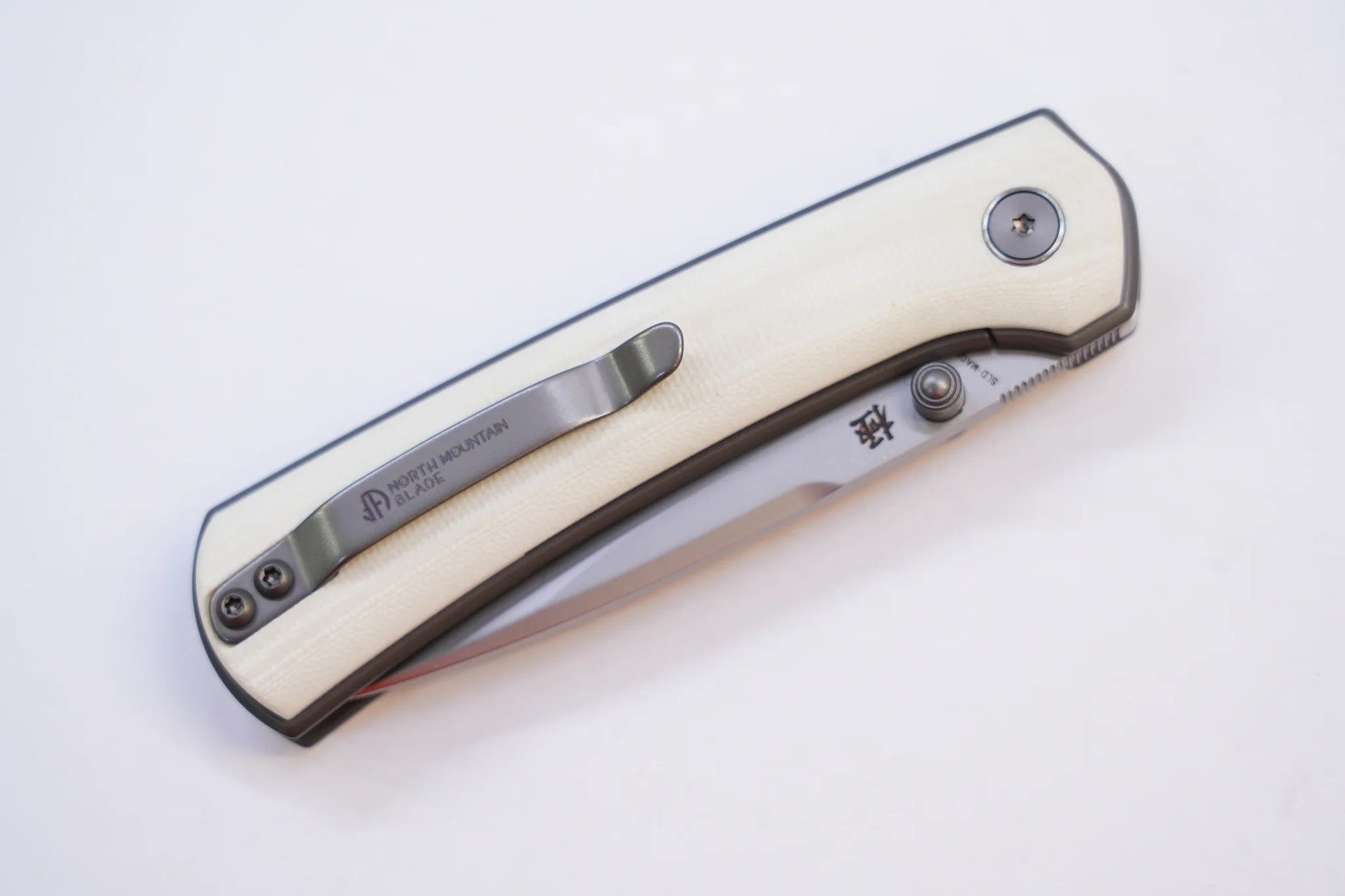 North Mountain Blade Ultra-WhiteG10 detail view 8