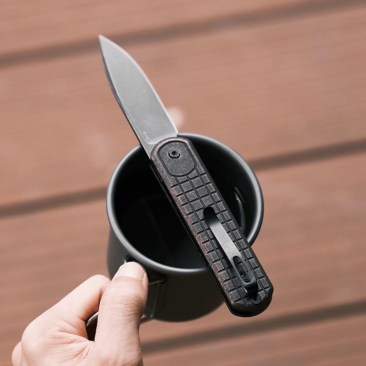Vosteed Corgi CG29NTORF 2.99in Nitro-V Black Stonewashed Blade Copper Grid Handle