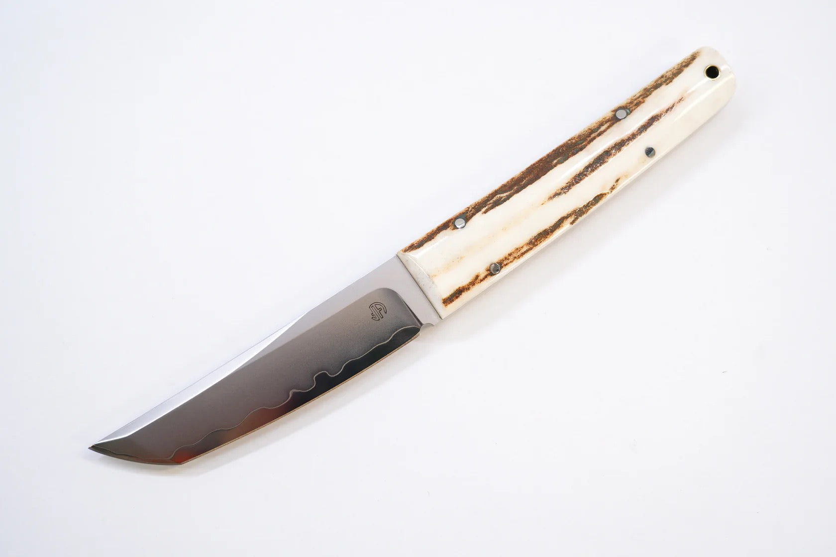 North Mountain Blade SamuraiShortKnife-Antler front view fixed blade knife