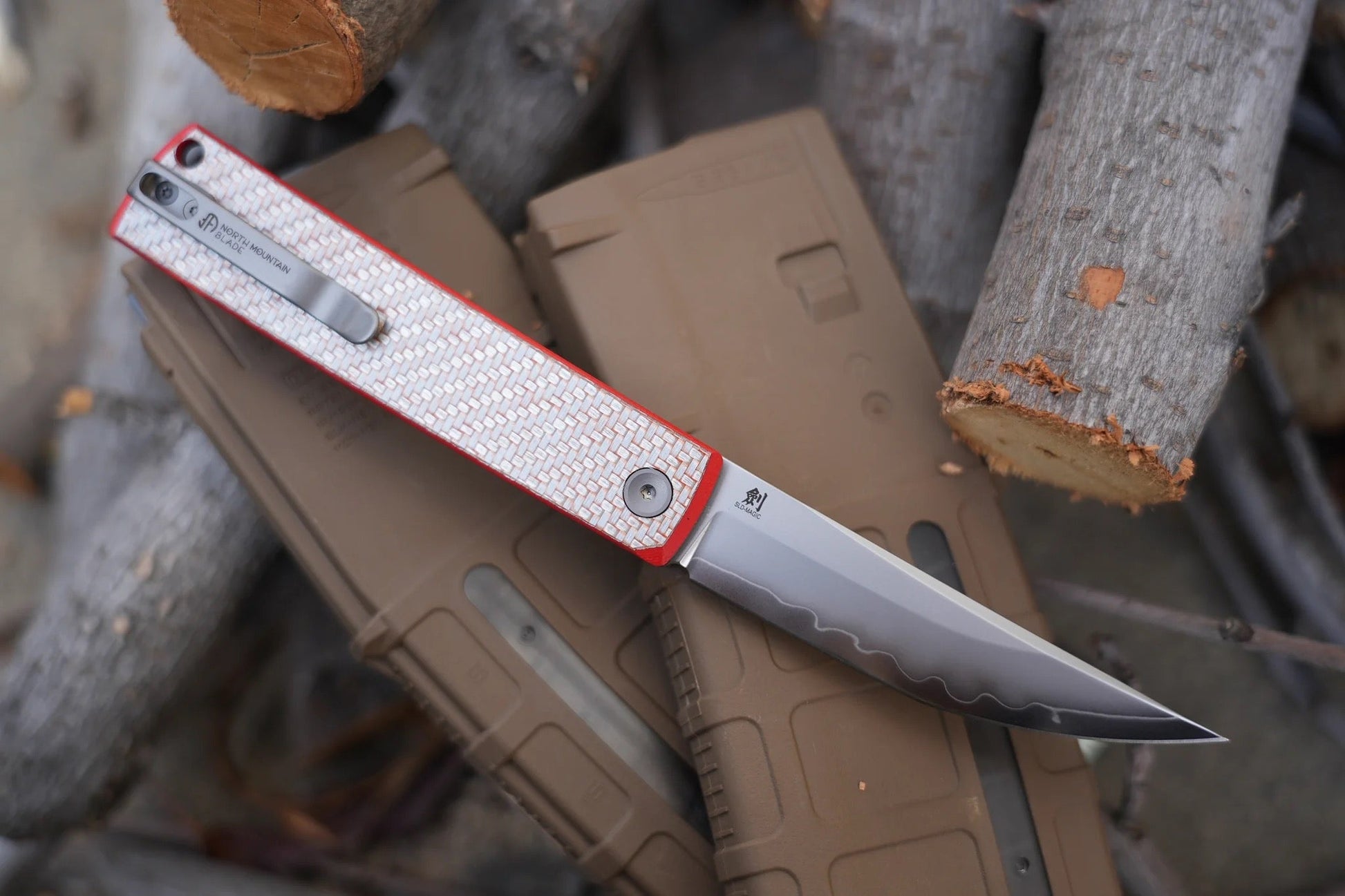 North Mountain Blade Kaiken-SliverCF-RedG10 detail view 6