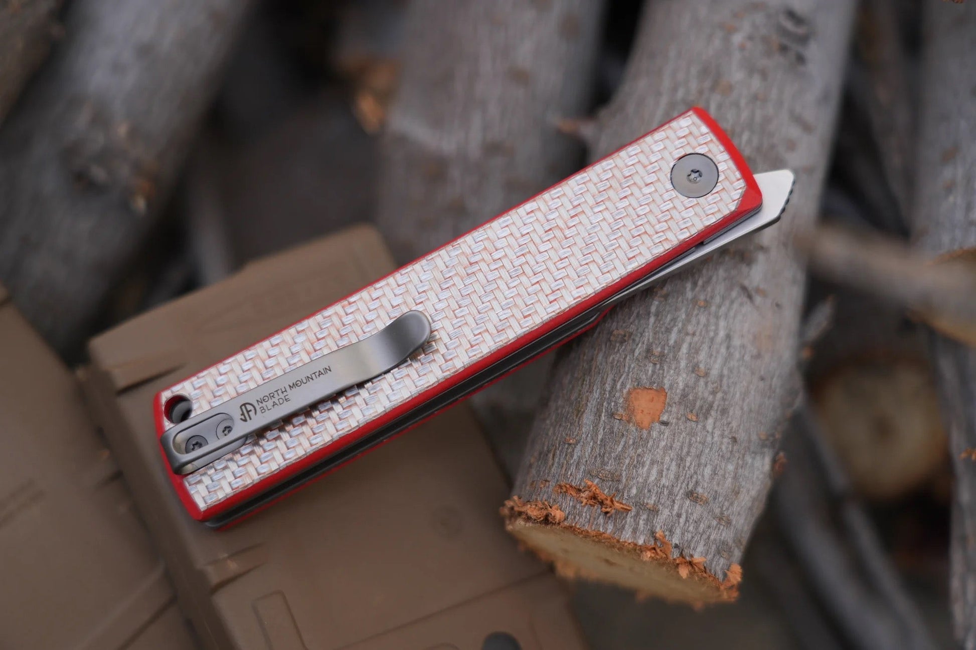 North Mountain Blade Kaiken-SliverCF-RedG10 detail view 9