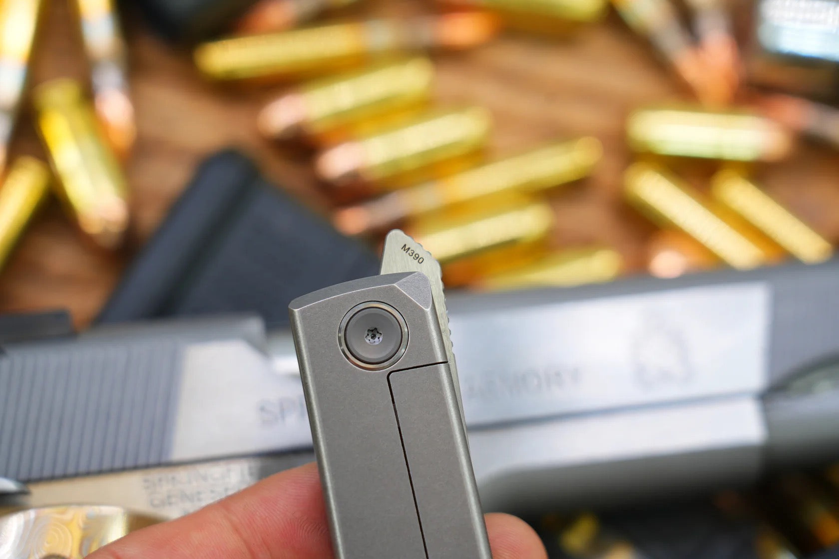 North Mountain Blade Kaiken-Ti-Flat folding knife detail view image 5