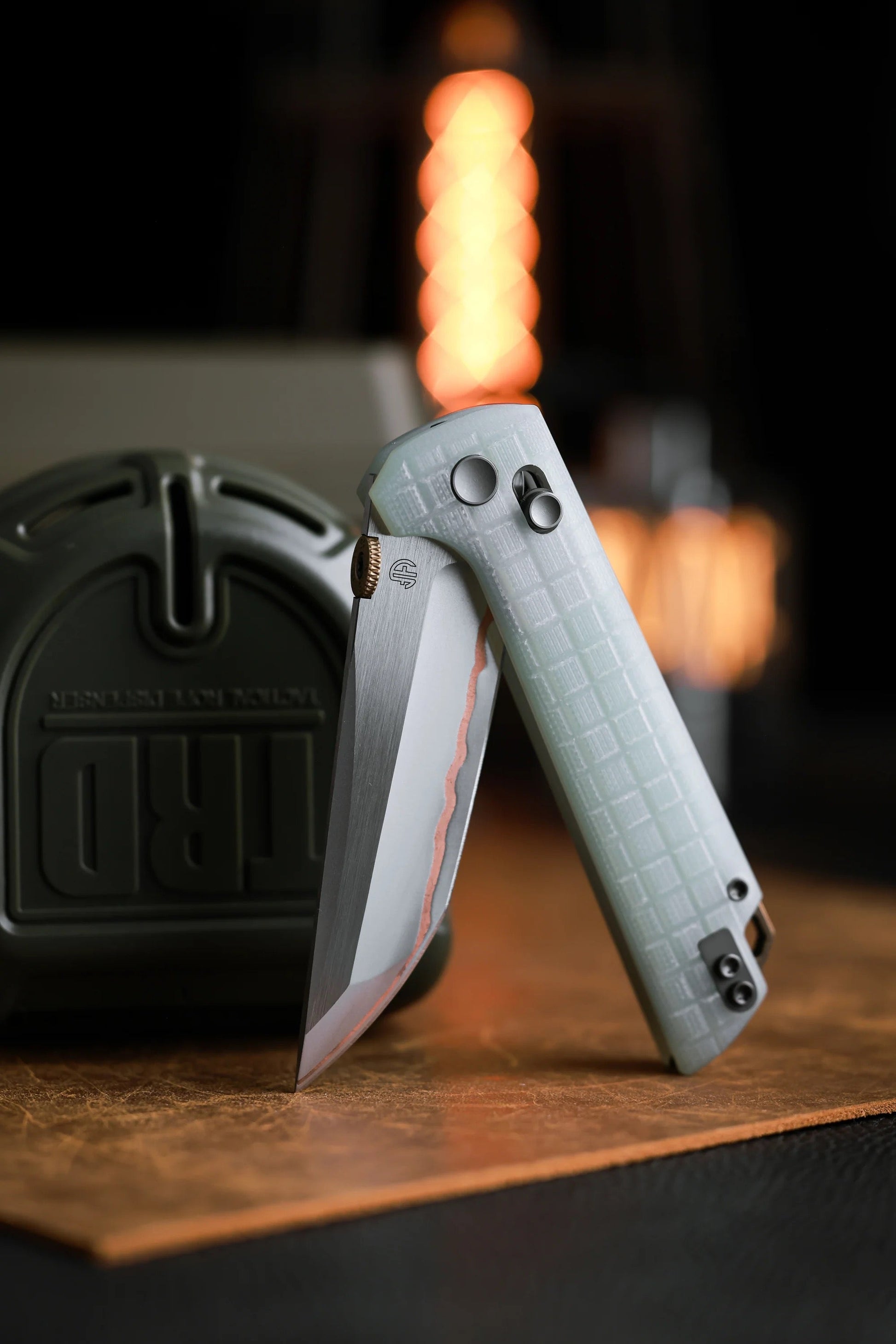 North Mountain Blade 2418-JD-G-5 jade g10 folding knife detail view 9