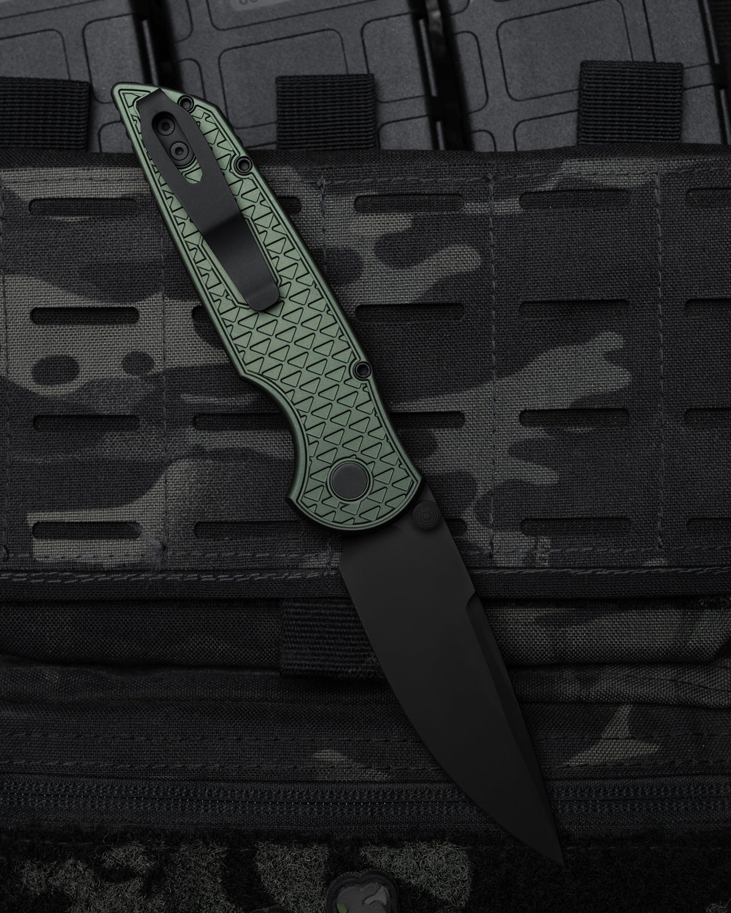 Pro-Tech Knives TR-3 INTEGRITY DLC Black S35VN Blade Relic Textured GREEN Handles INT106-Green