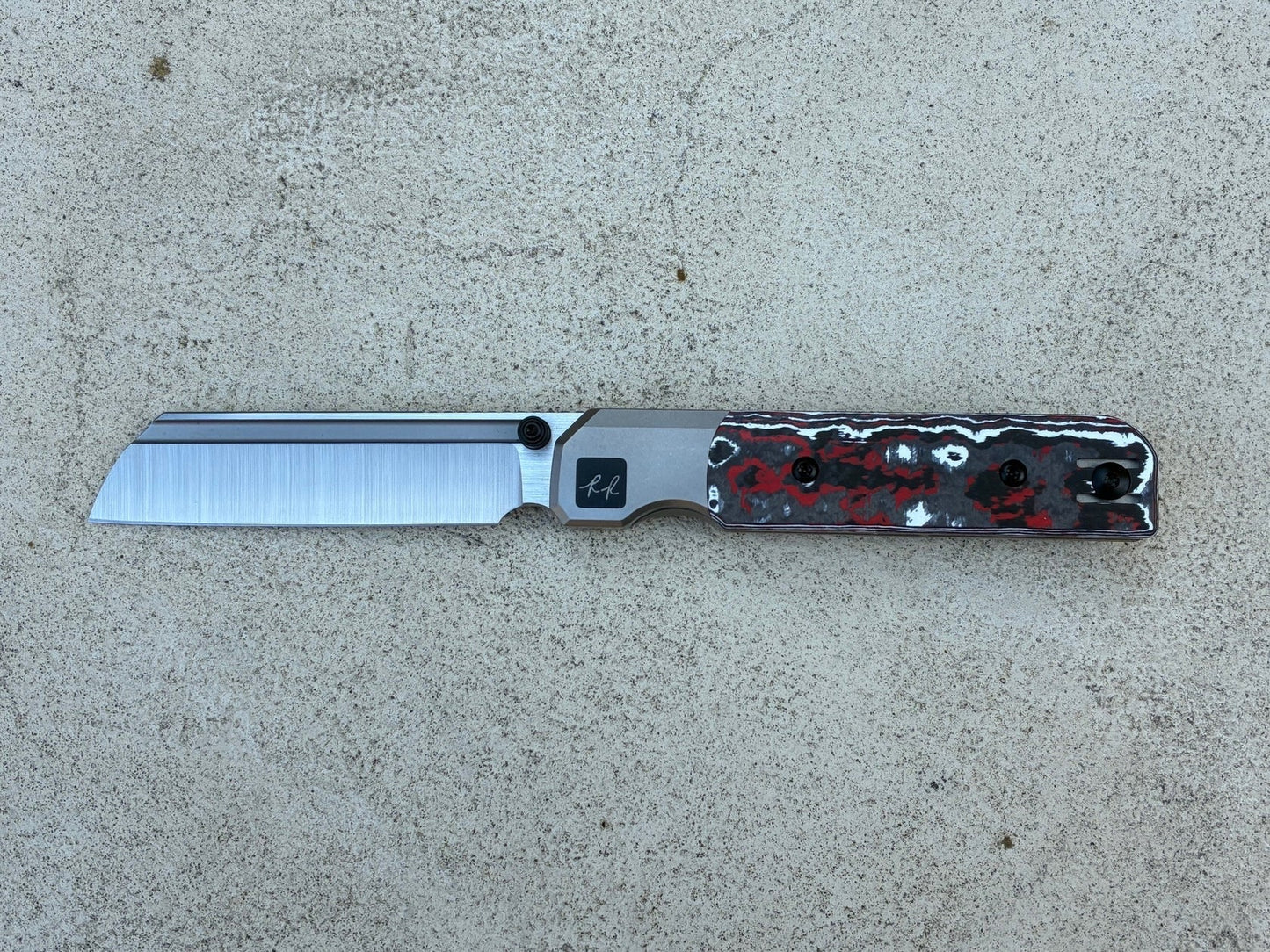 Knife Standards RR Station EXPRESS 'Sith' –  EDC Knife Vanax SuperClean Steel Titanium Handles w/ Snowfire Fat Carbon Inlays