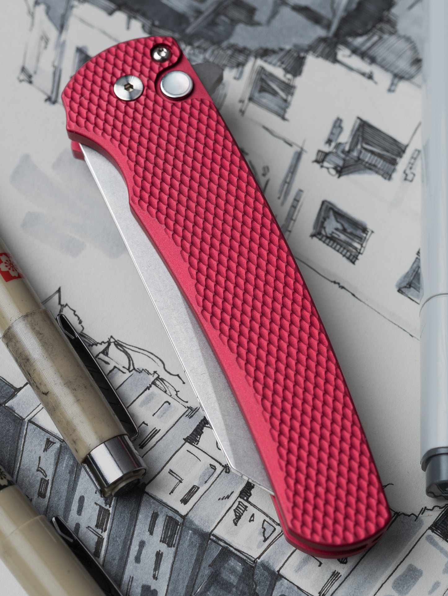 Pro-Tech Malibu 5405 LTD-Red – MagnaCut Reverse Tanto, Textured Red Handle, Gold Lip Pearl Button