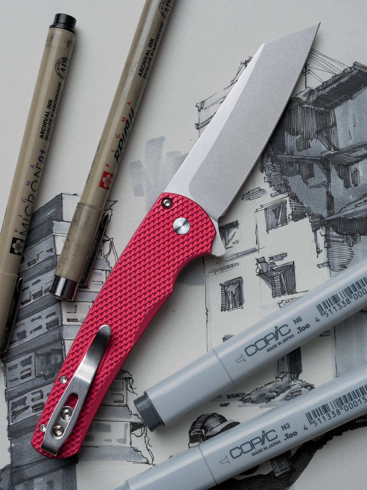 Pro-Tech Malibu 5405 LTD-Red – MagnaCut Reverse Tanto, Textured Red Handle, Gold Lip Pearl Button