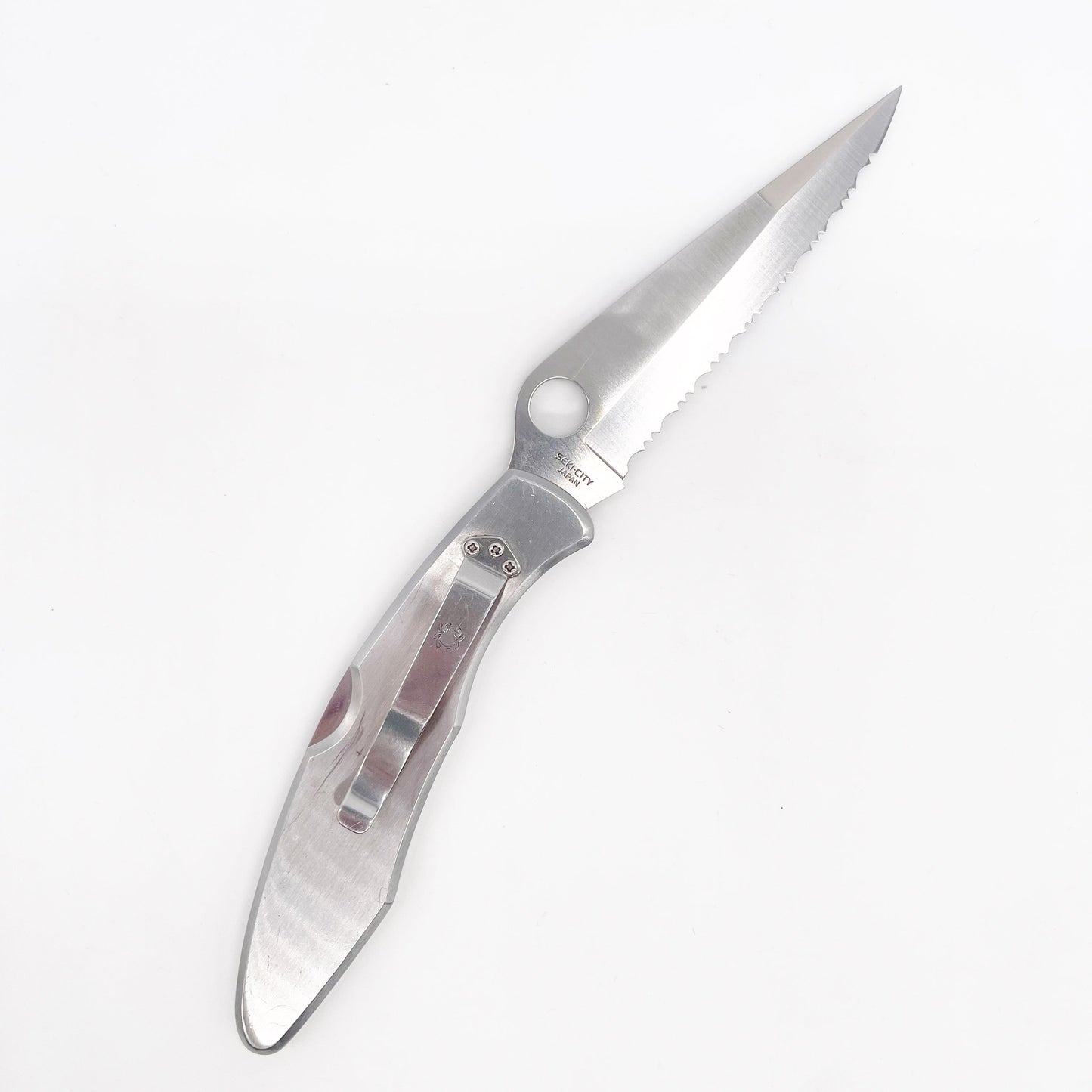 Spyderco C07SE Police ATS-55 Serrated Blade Stainless Steel Handles - Pre-owned