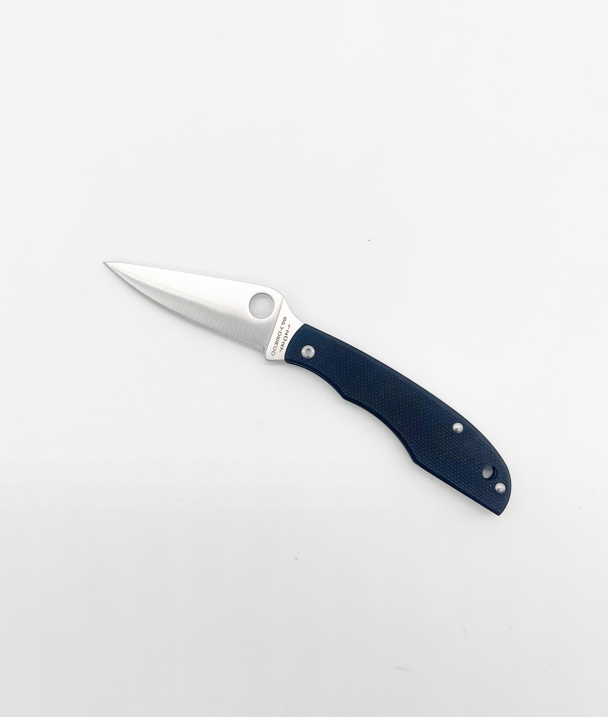 Spyderco Grasshopper C138GBKP slip joint folding knife open, 2.30 inch satin Sandvik 12C27 blade with black G-10 handle