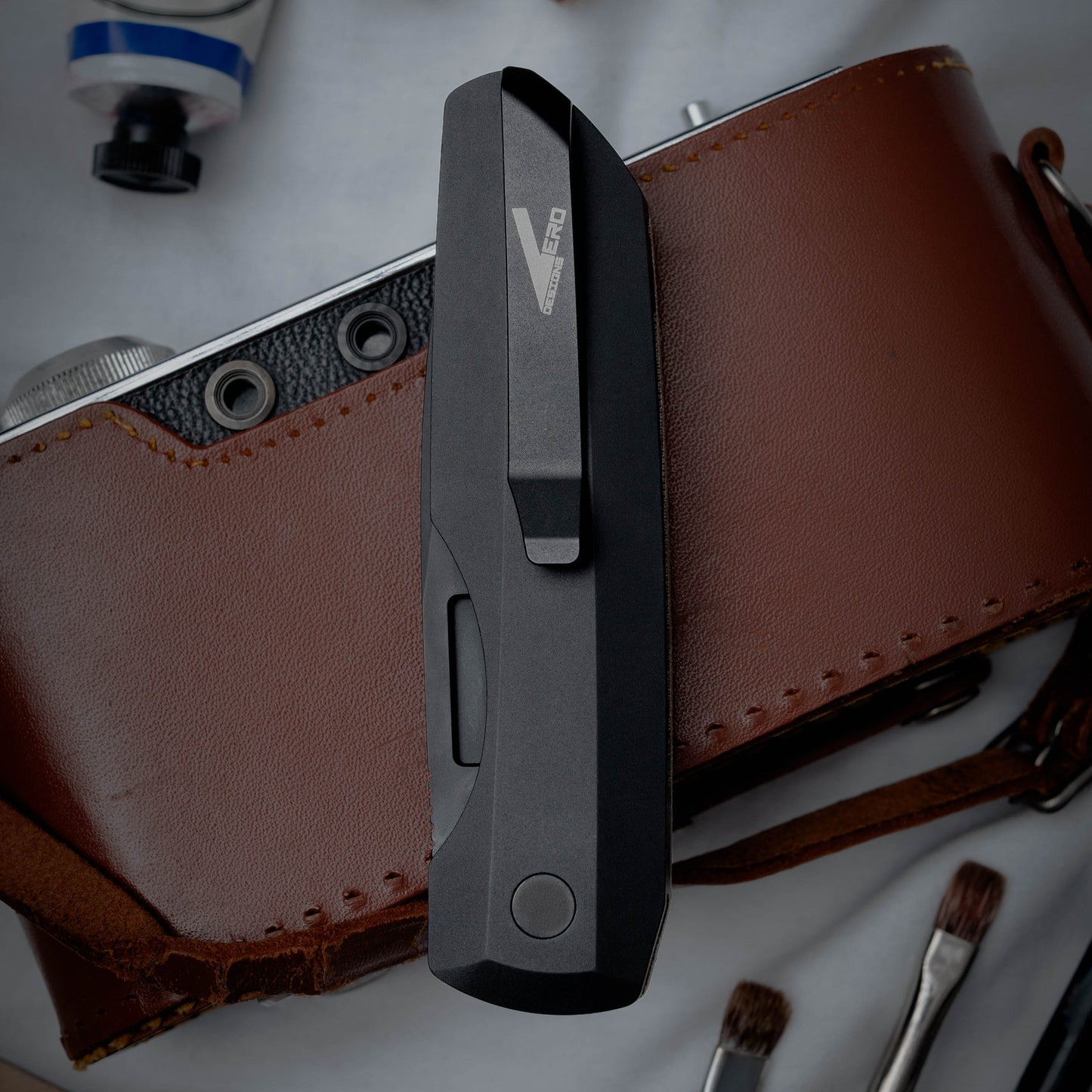 Pro-Tech Knvies Vero Synapse Design DLC Black Magnacut Blade Aluminum / Green Linen Micarta Handles