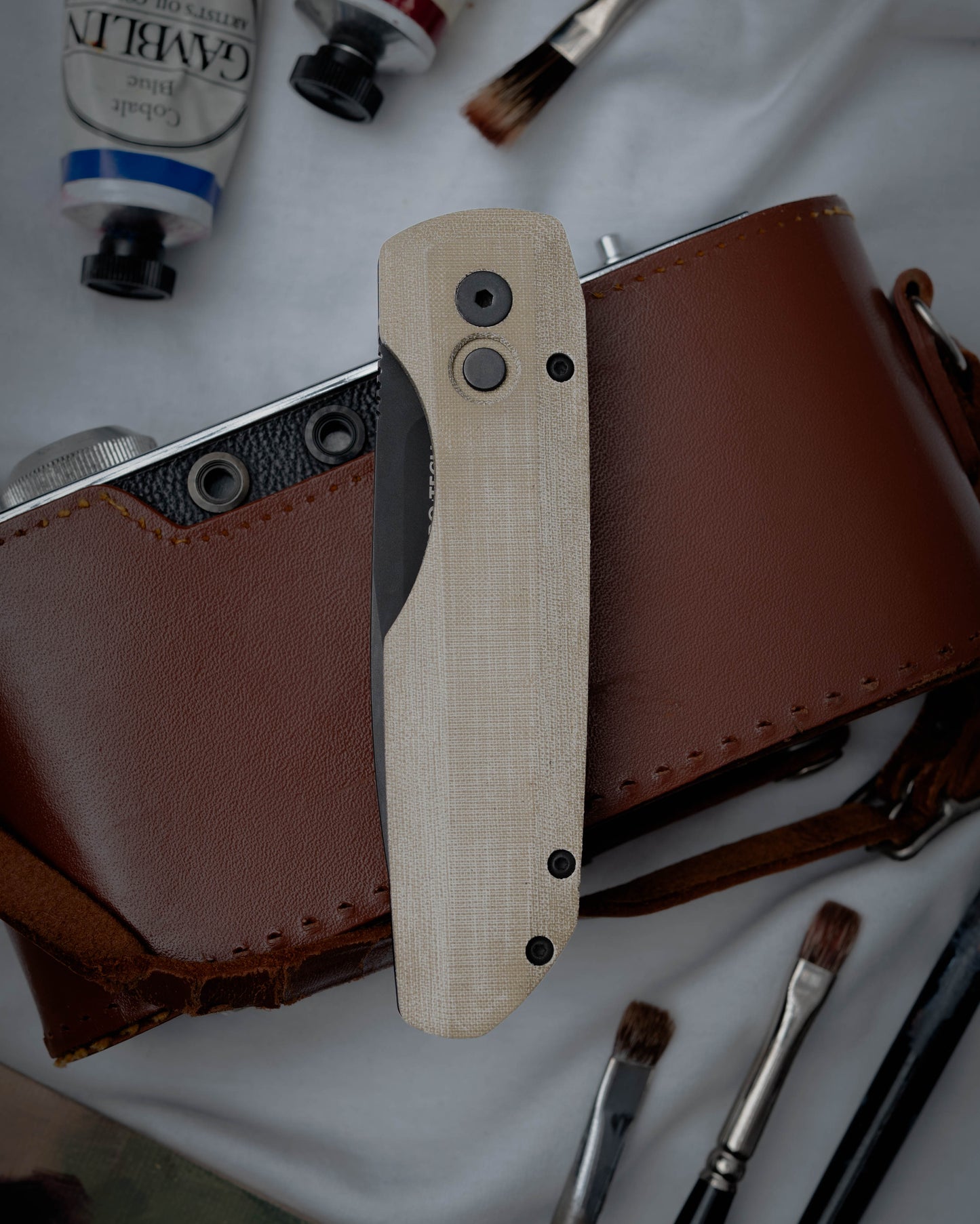 Pro-Tech Knvies Vero Synapse Design DLC Black Magnacut Blade Aluminum / Green Linen Micarta Handles