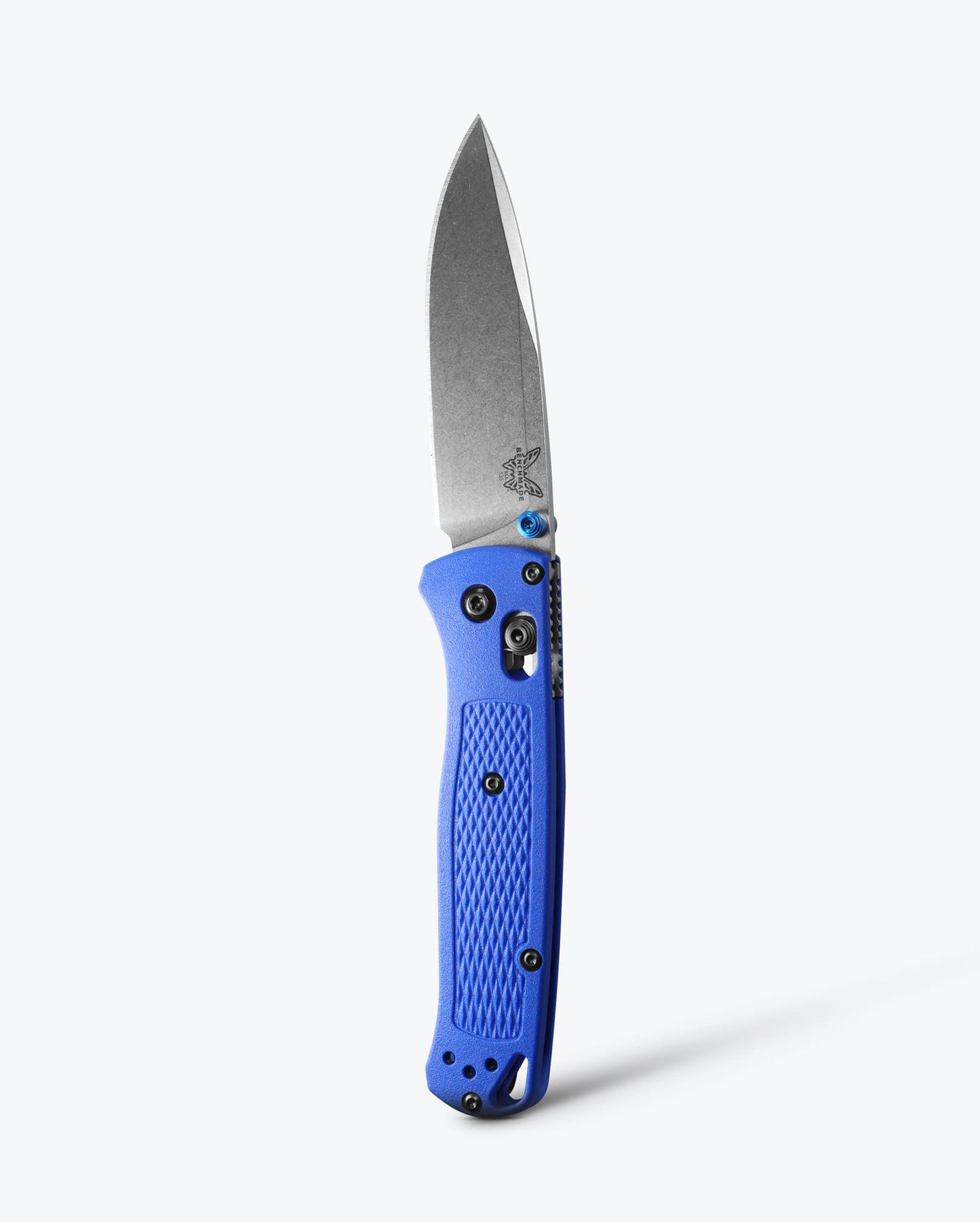 Benchmade Bugout 535 front view – 3.24″ CPM-S30V drop point EDC folding knife, Blue Grivory