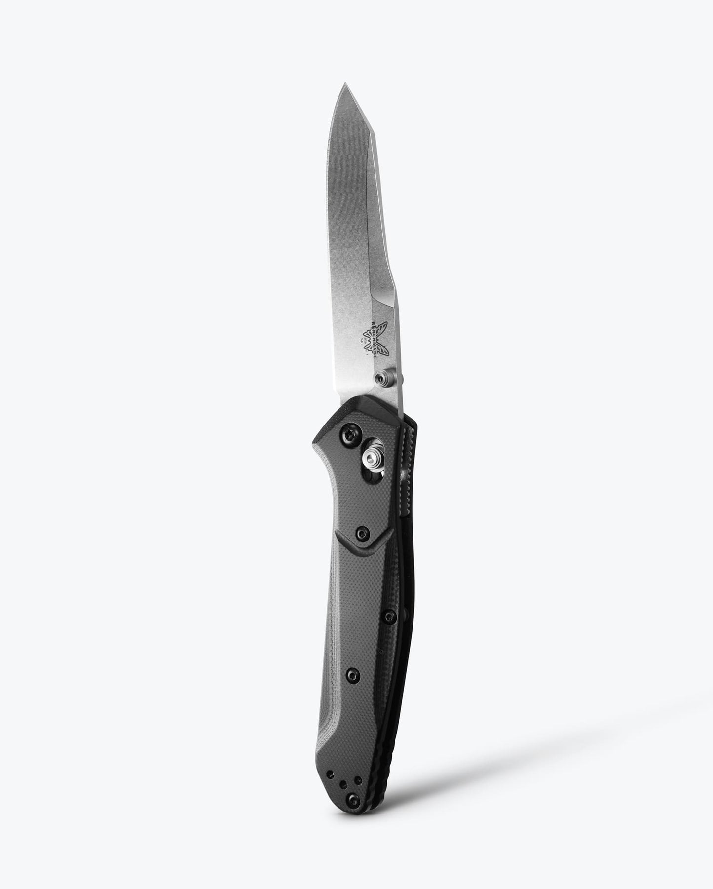 Benchmade Osborne 940-2 front view – 3.4″ CPM-S30V reverse tanto EDC folding knife, Black G10