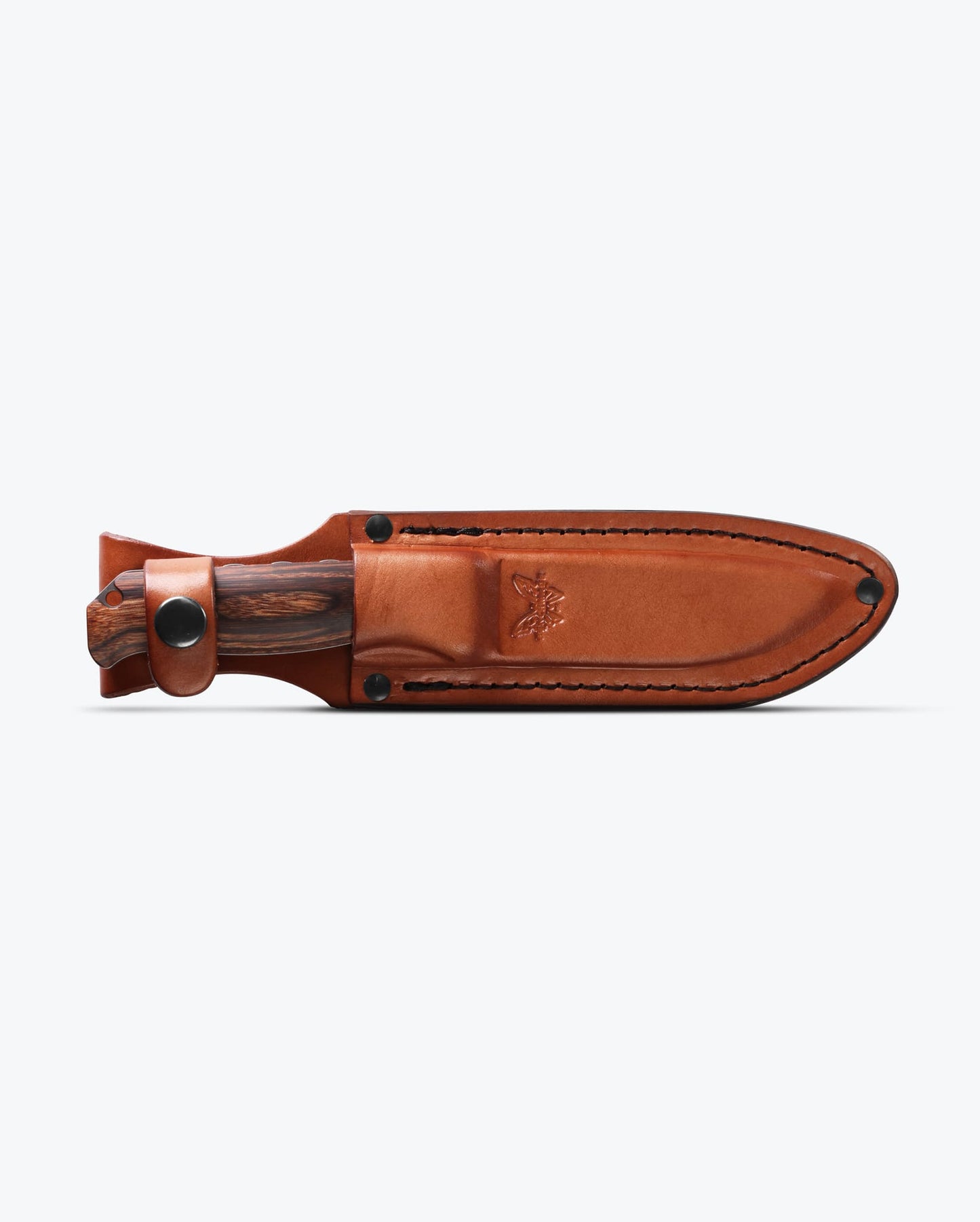 Benchmade Saddle Mountain Skinner 15002 with brown leather sheath